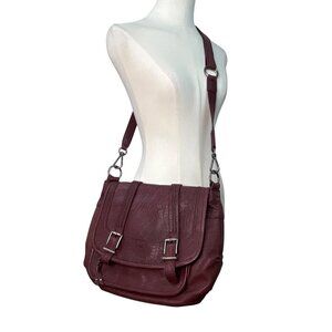 The Sak Burgundy Leather Crossbody Bag Adjustable Strap & Buckle Accents Sz M